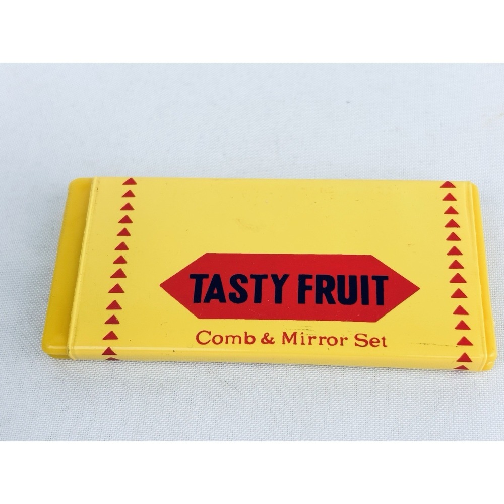 Vintage Yellow TASTY FRUIT Pack Of Gum Comb & Mirror Pocket Novelty